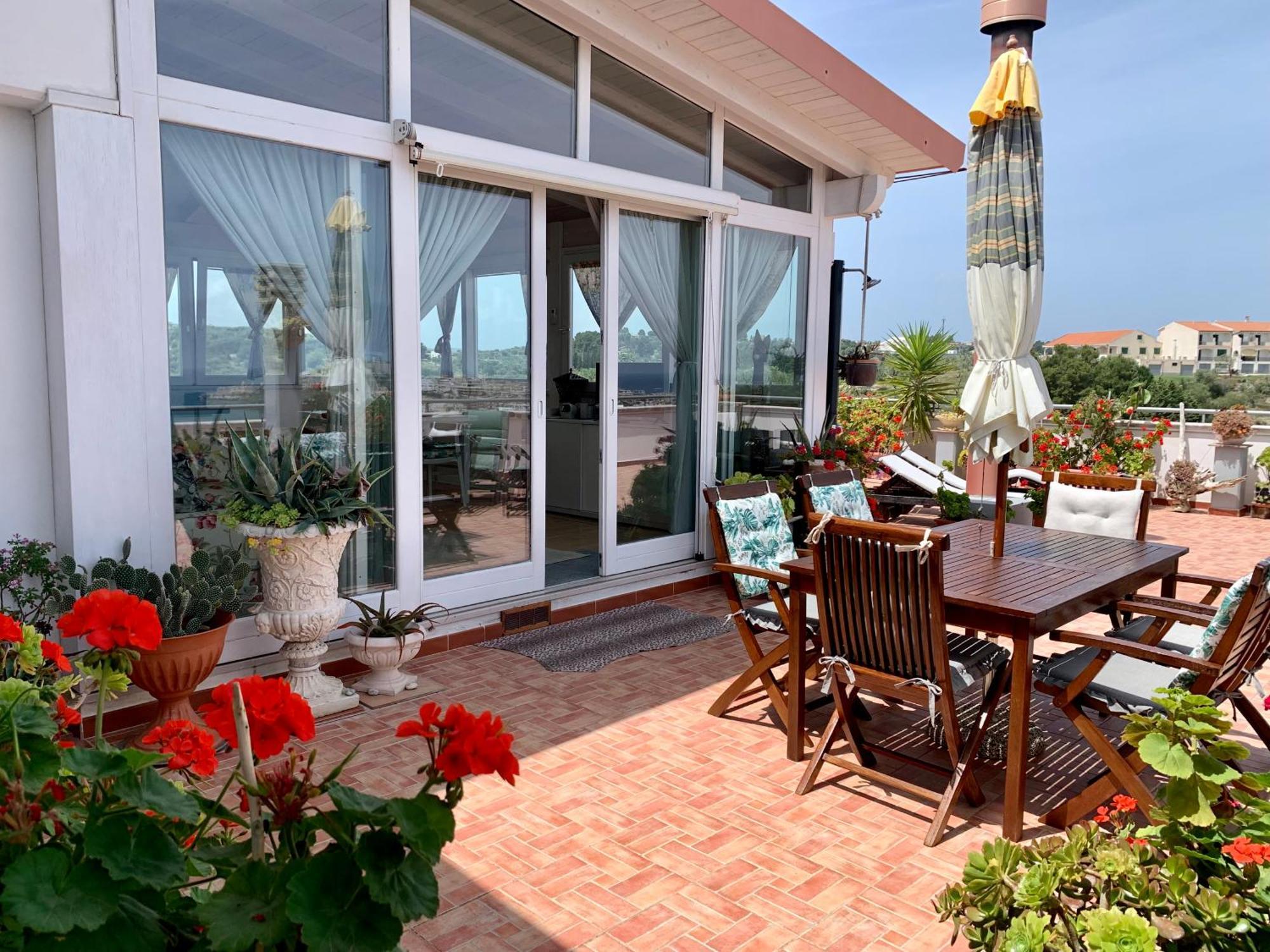 Appartamento Dreaming Penthouse Vieste Esterno foto